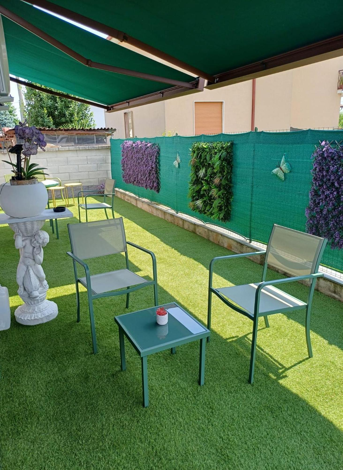 Hotel Maryhouse - Ingresso Indipendente Venegono Superiore Exterior foto